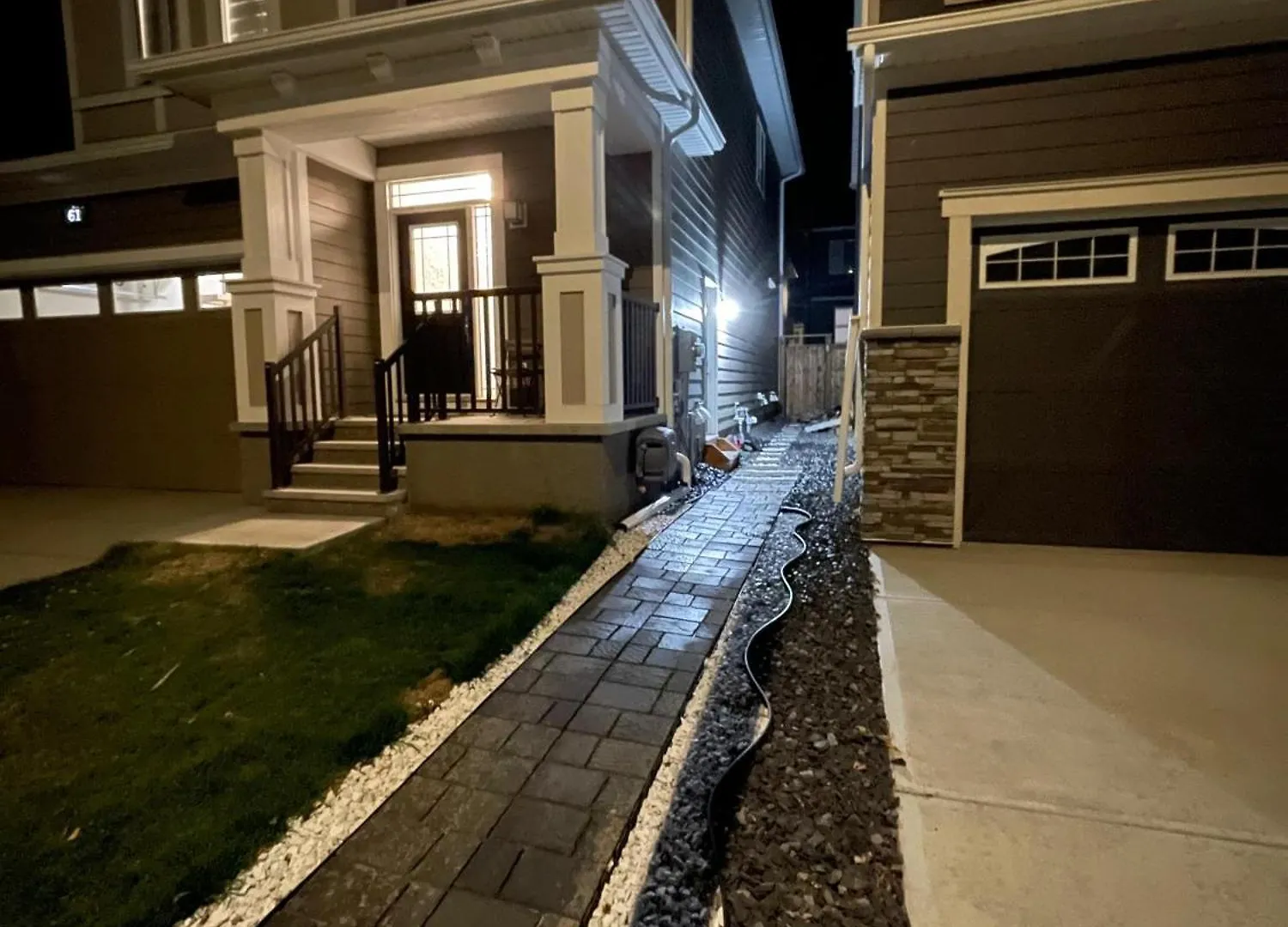 Luxury Living Entire Suite-Private YYC